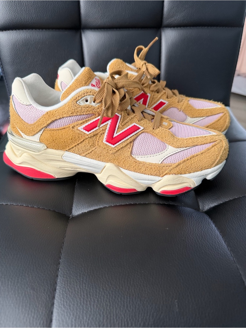 New balance 9060